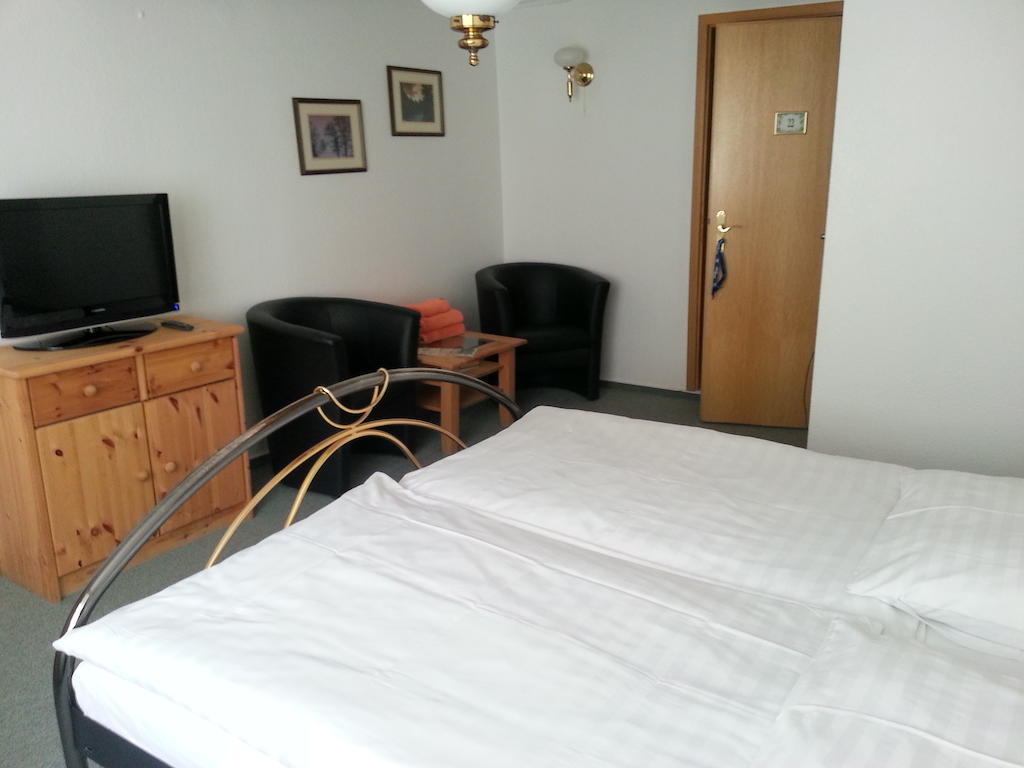 Alte Rathausschaenke - Hotel Garni Munden  Екстер'єр фото